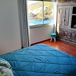 On The Sea , Puerto de la Madera Španělsko